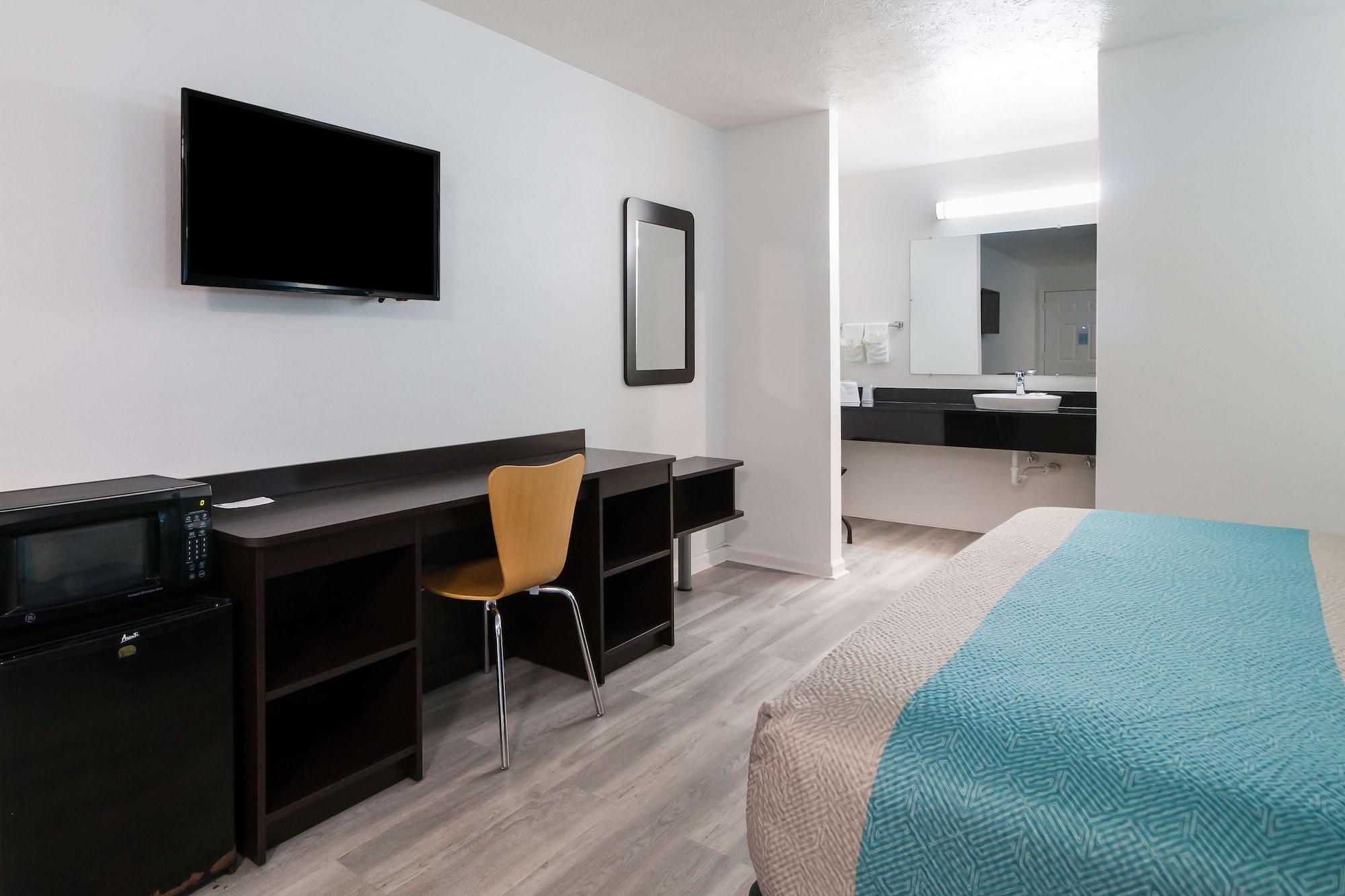 Motel 6-Metropolis, Il מראה חיצוני תמונה